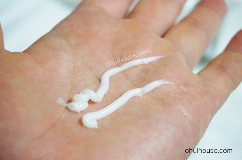 Kết cấu Sữa Rửa Mặt Dưỡng Trắng Da Ohui Extreme White Foam